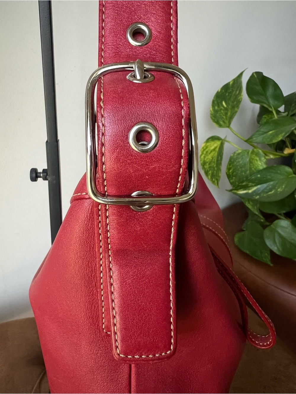 Coach Vintage Legacy Slim Duffel Crossbody Red Leather  Shoulder Bag Style 9188 - Picture 8 of 16